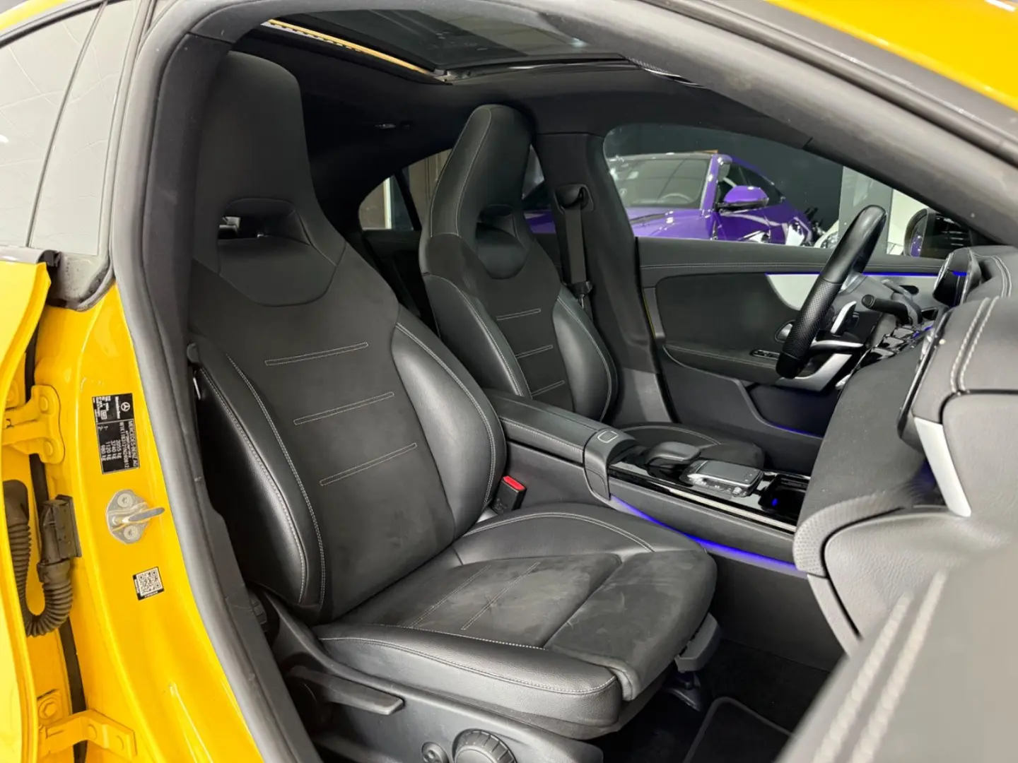 CLA 200d Edition AMG-LINE PANO KAMERA AMBIENTE