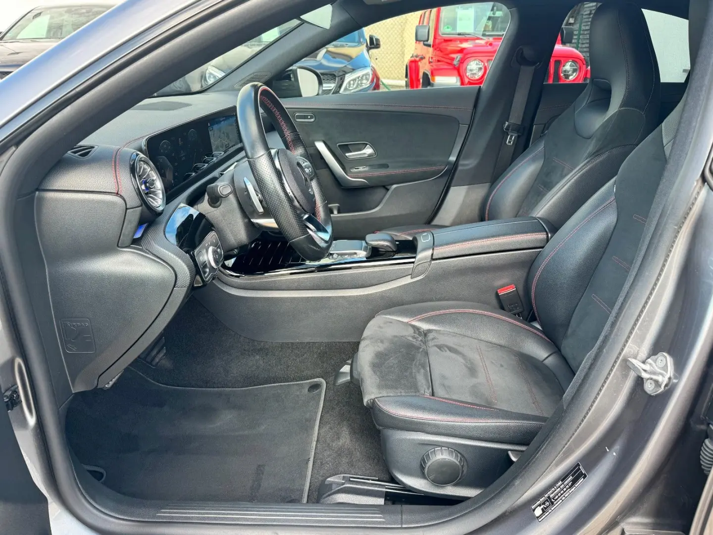 CLA 200 COUPE AMG NIGHT-P TEMP LED PDC KLIMAAUTO