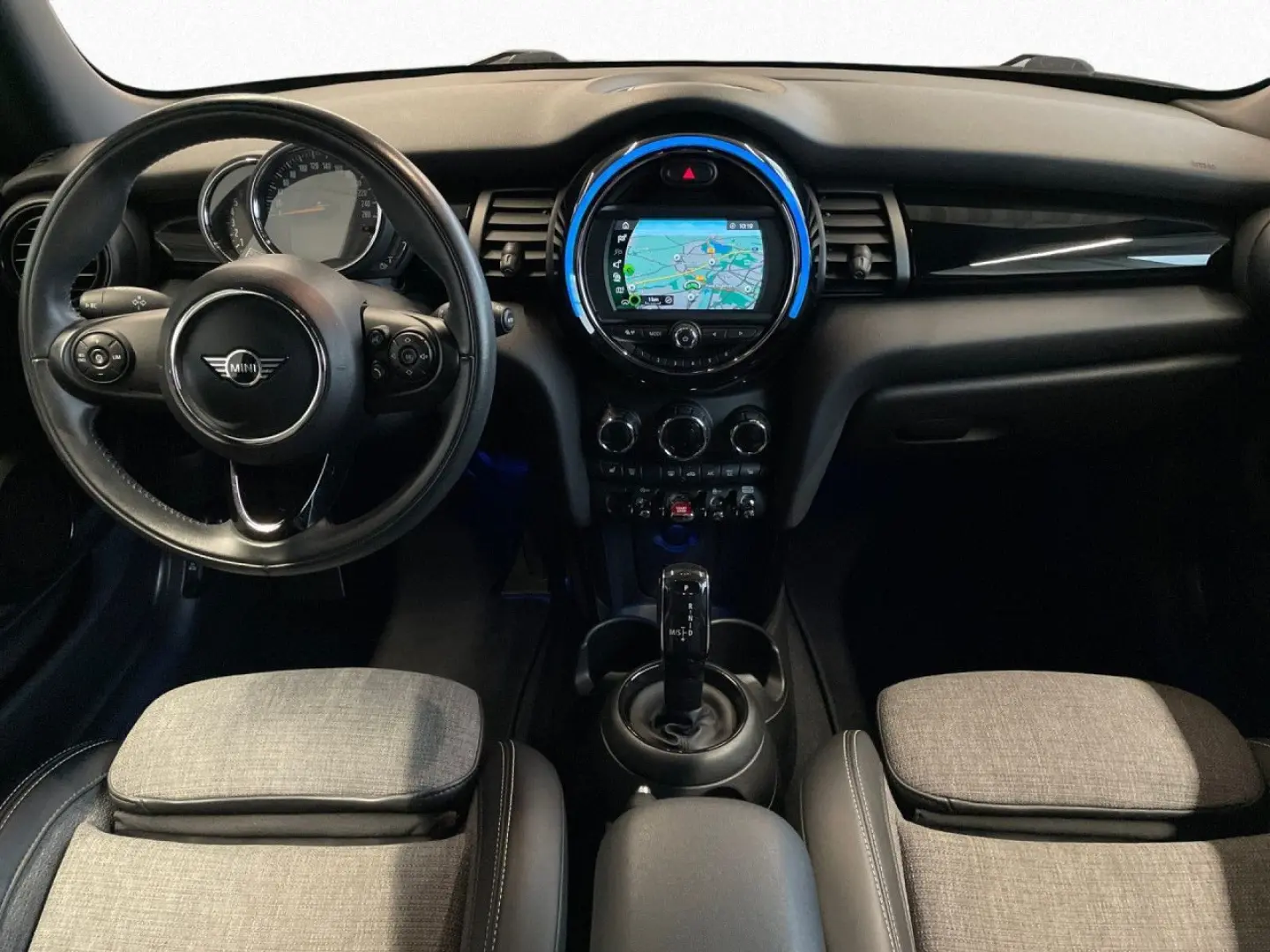 Cutie automata Navigatie faruri LED