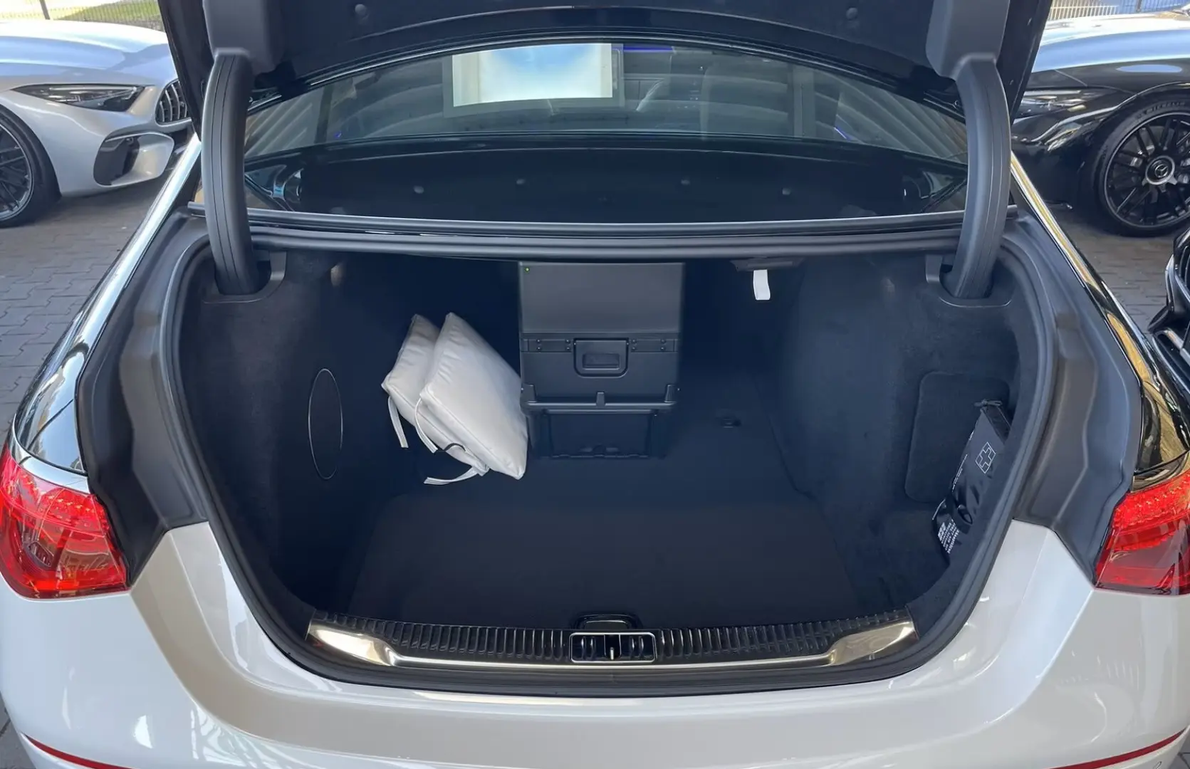 Mercedes-Benz S 580 Maybach S 580 Night Series