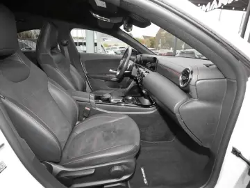 CLA 250 e Coupé AMG Night MBUXNavi  SpiegelP 360