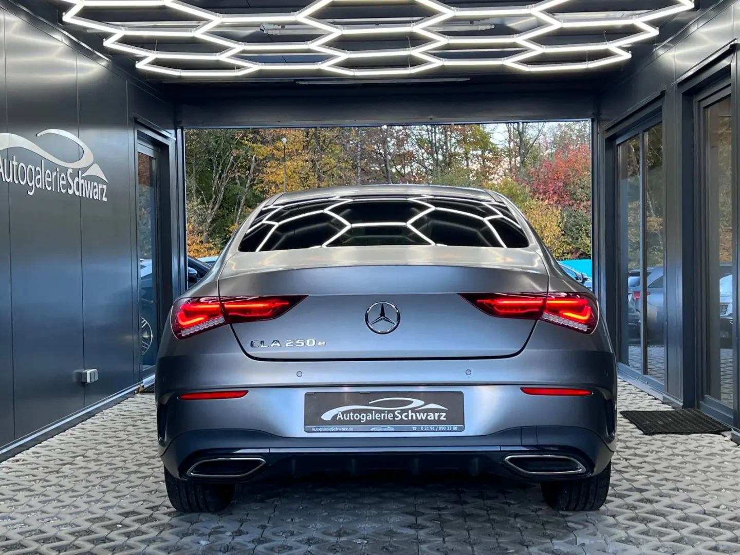 CLA 250e Coupé 8G AMG NIGHT MAGNO AUG KAM 19 AHK