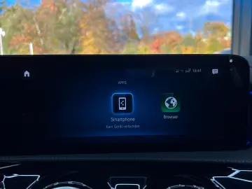 CLA 250e Coupé 8G AMG NIGHT MAGNO AUG KAM 19 AHK