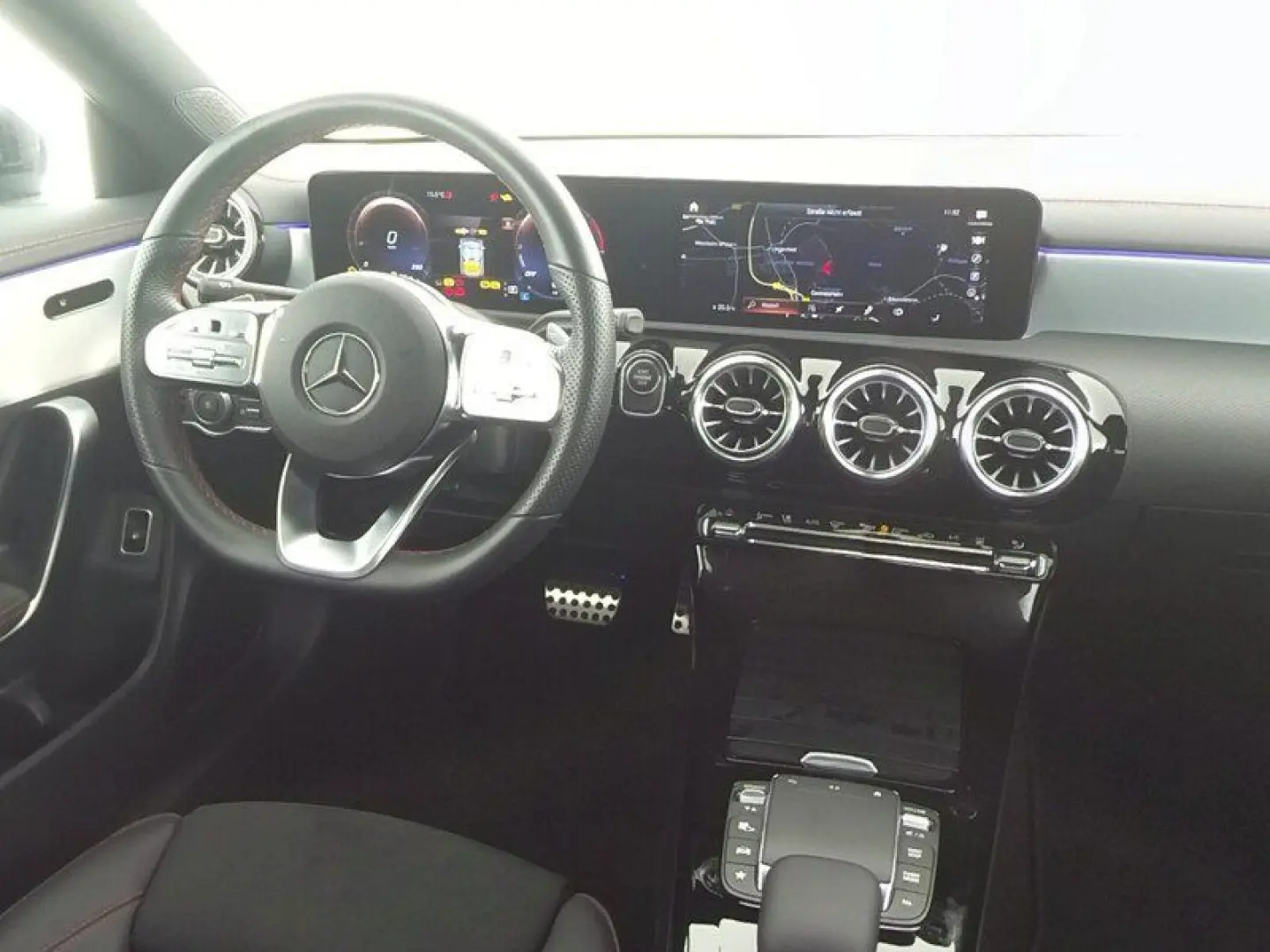 CLA 250 e AMG Night Rückfahrkamera Ambiente LED