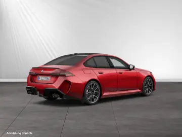 M5 Limousine  Bowers&Wilkins