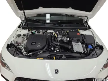 CLA 250 e Coupé AMG   Ambiente Kamera Keyless Go