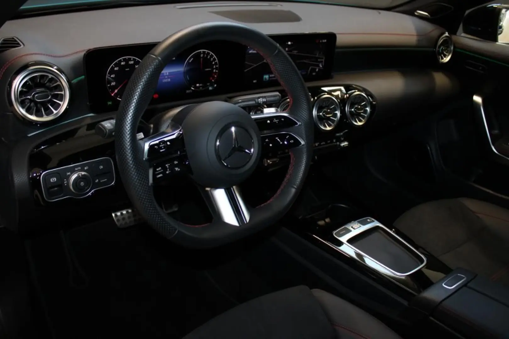 CLA 250 e CP  AMG Night Edition 360  Burm Distro