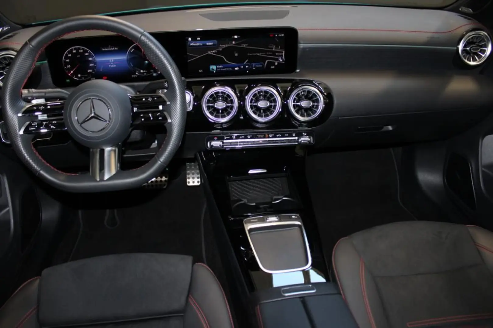 CLA 250 e CP  AMG Night Edition 360  Burm Distro