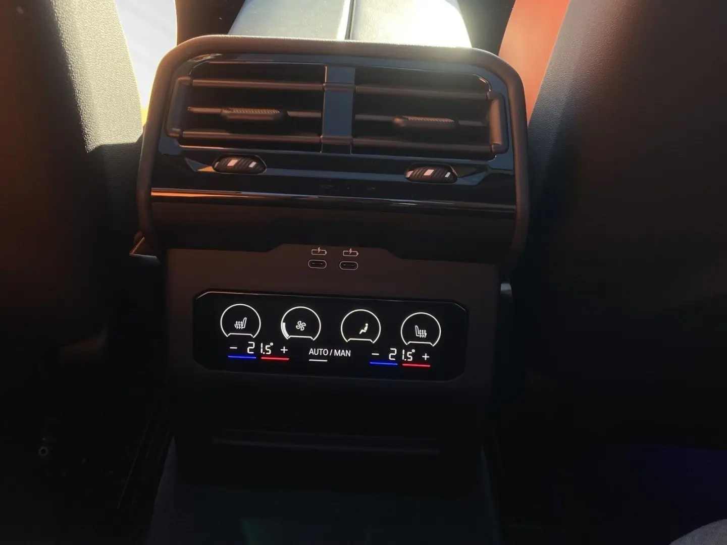 M5 Limousine MDriverPackage B&W