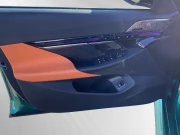 M5 Limousine MDriverPackage B&W