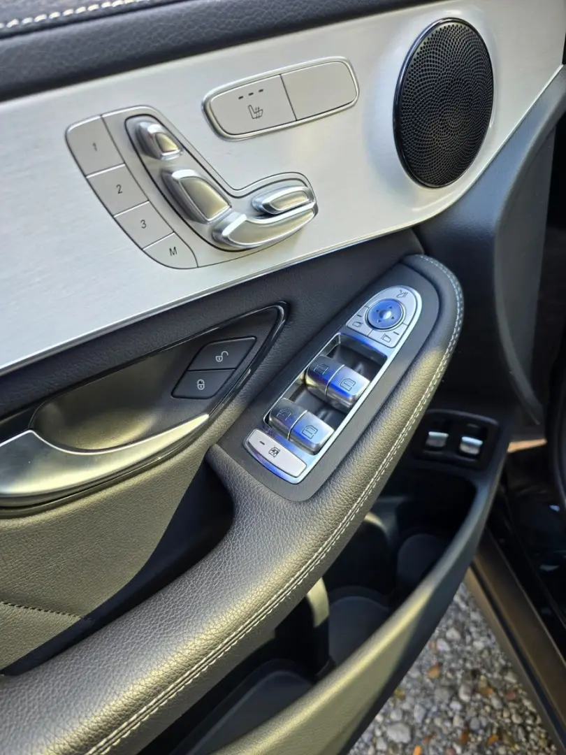 GLC 300e Coupé AMG SHD AHK KAM MEMO DISTRO NAVI