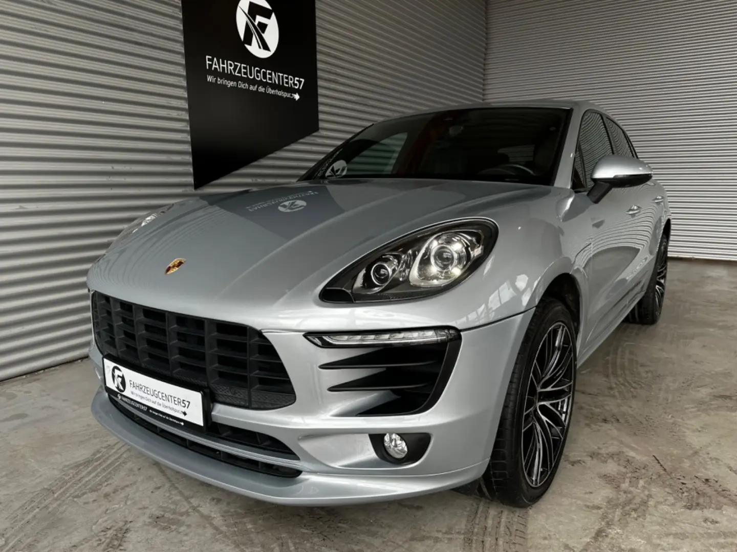 MACAN GTS Optik BOSE RFK CARPLAY SHZ.