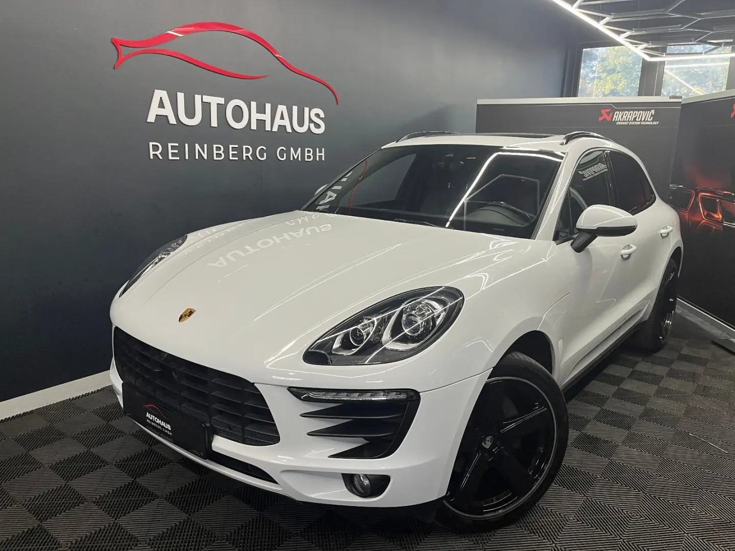 Macan ACC Totwinkel Spurhalte Panorama