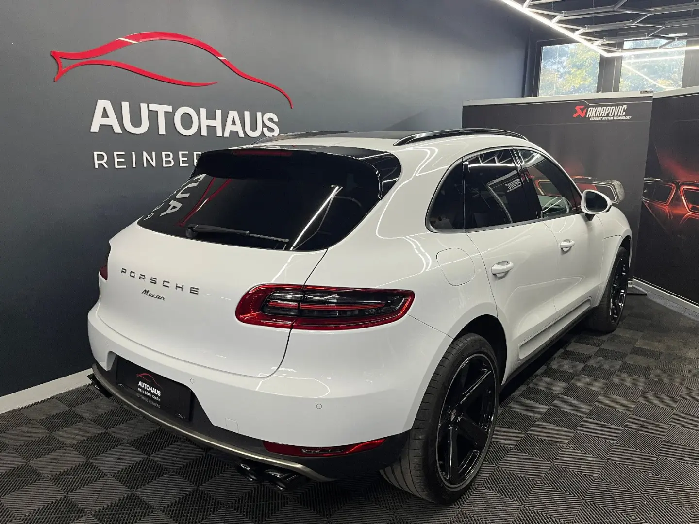 Macan ACC Totwinkel Spurhalte Panorama
