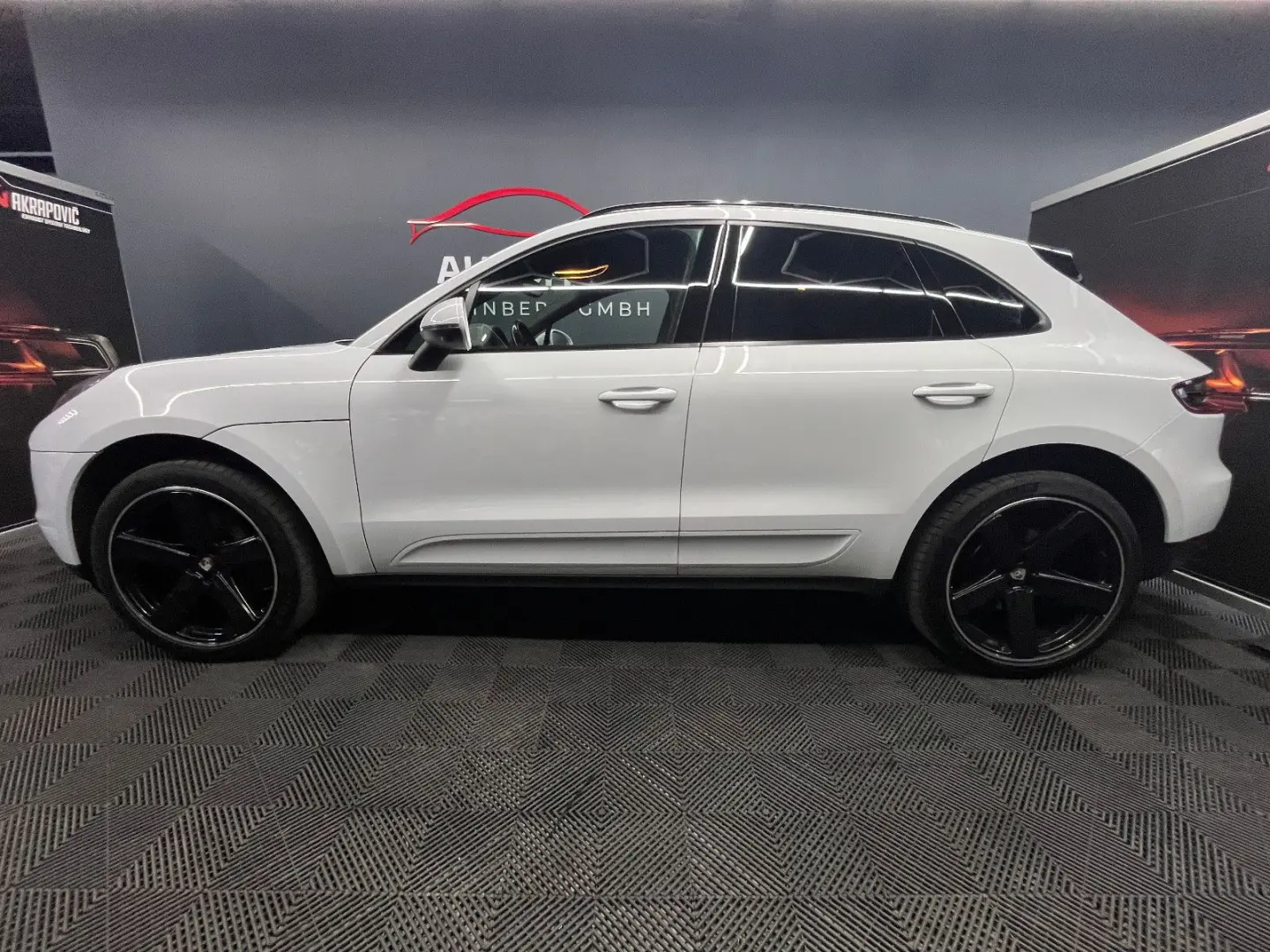 Macan ACC Totwinkel Spurhalte Panorama