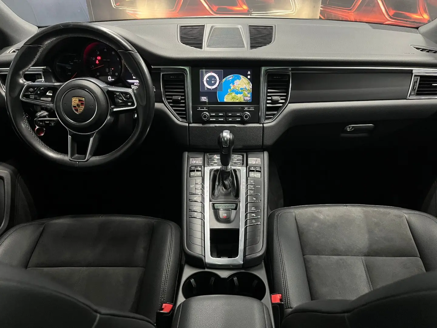 Macan ACC Totwinkel Spurhalte Panorama