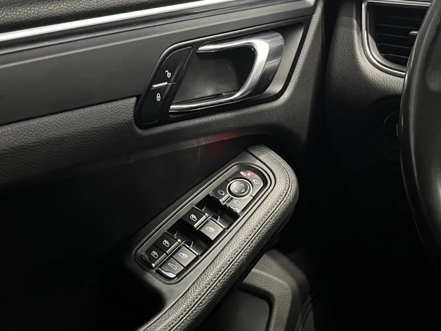 Macan ACC Totwinkel Spurhalte Panorama