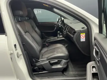 Macan ACC Totwinkel Spurhalte Panorama