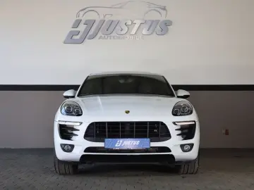 Macan 2.0 AWD AIRMATIC BOSÉ PANO 4xSHZ SBL R20