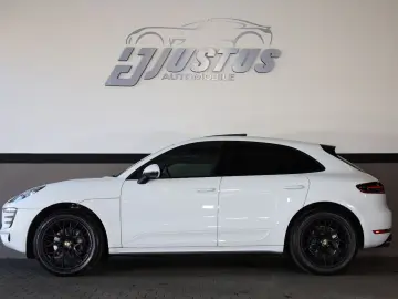 Macan 2.0 AWD AIRMATIC BOSÉ PANO 4xSHZ SBL R20