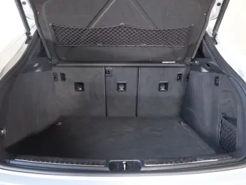 Macan 2.0 AWD AIRMATIC BOSÉ PANO 4xSHZ SBL R20