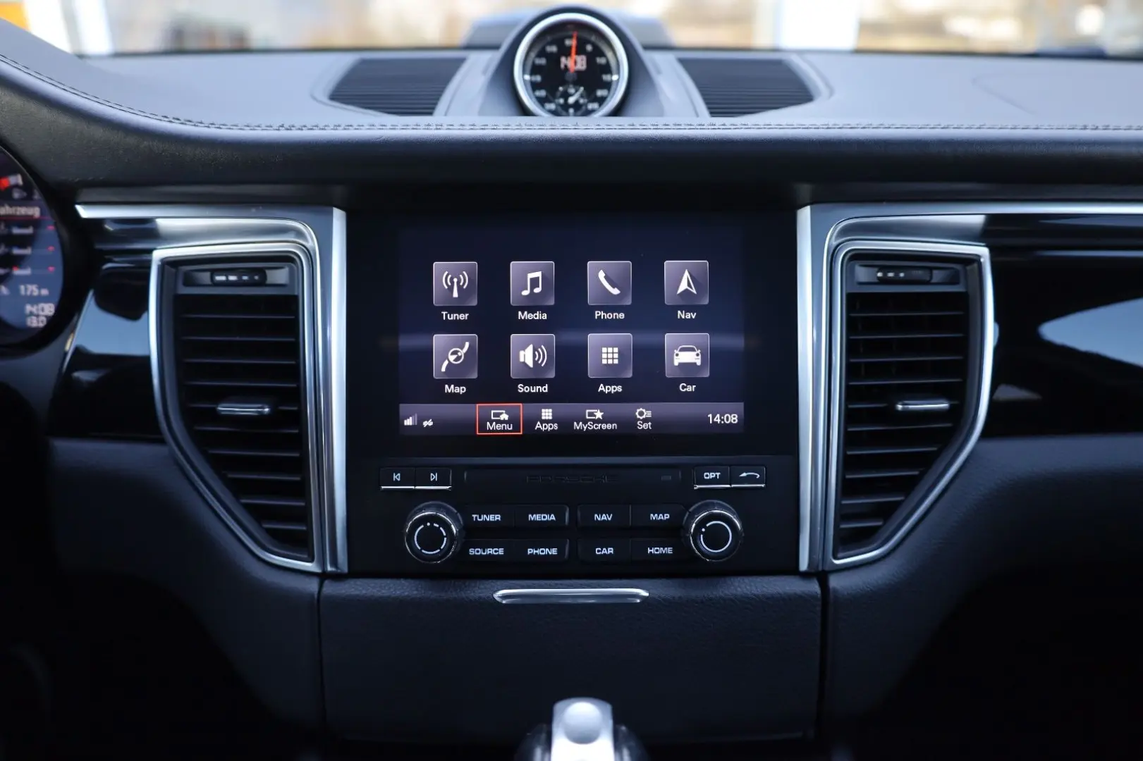 Macan 2.0 AWD AIRMATIC BOSÉ PANO 4xSHZ SBL R20