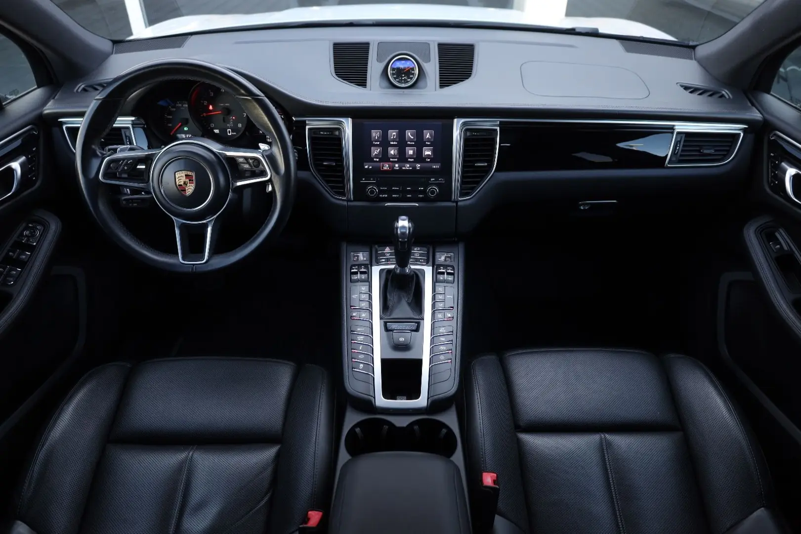 Macan 2.0 AWD AIRMATIC BOSÉ PANO 4xSHZ SBL R20