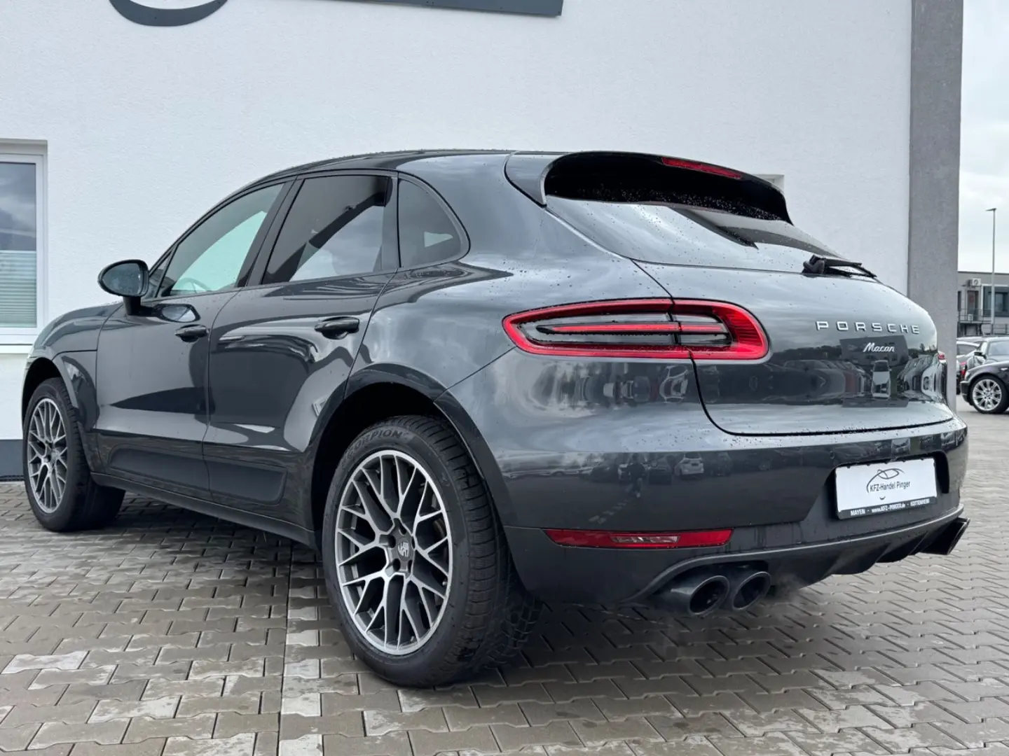 Macan LED el.Heckklappe