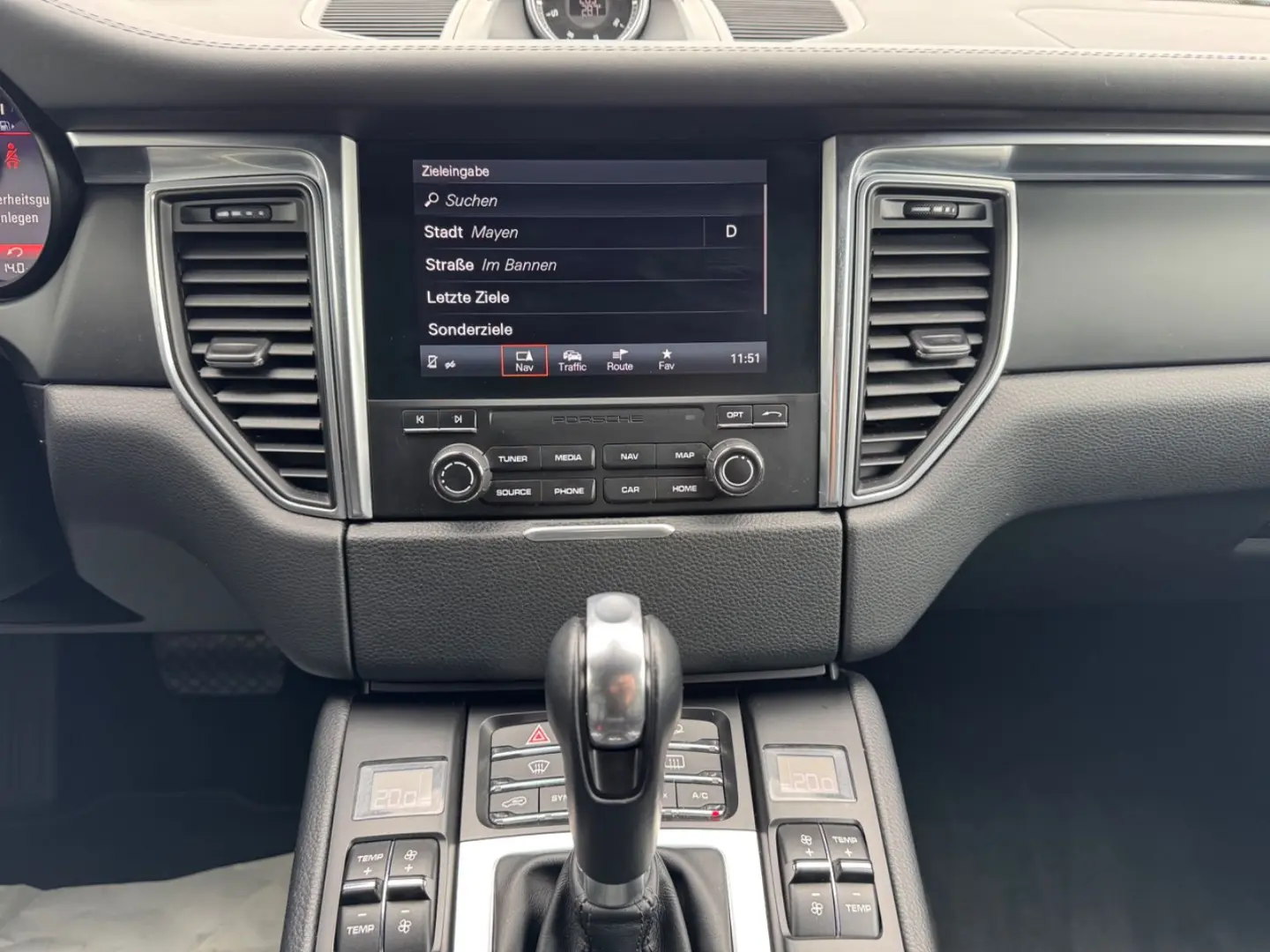 Macan LED el.Heckklappe