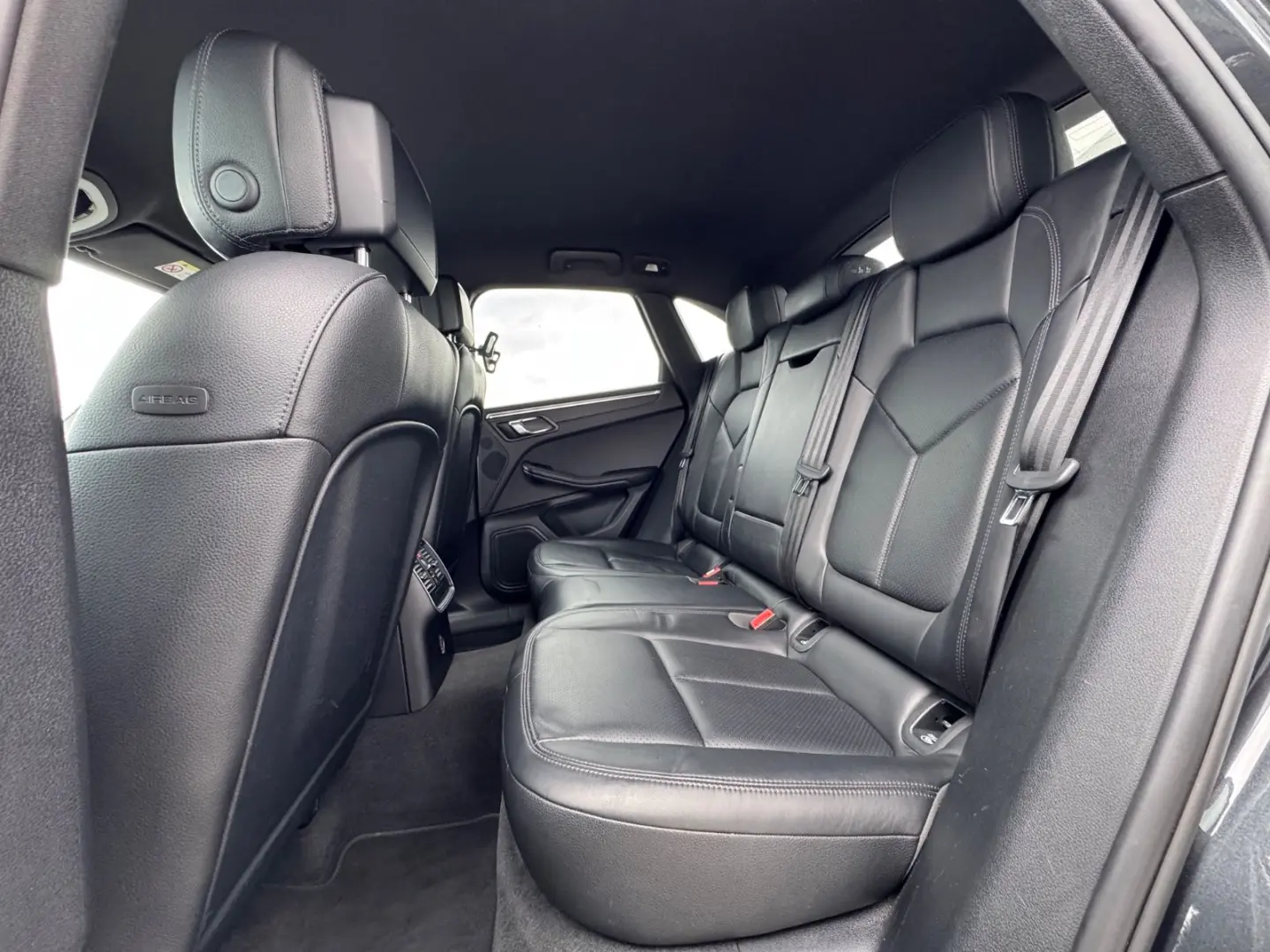 Macan LED el.Heckklappe