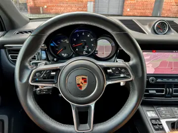 Macan LED Navi Kamera PDC Spur.Temp.BOSE R21