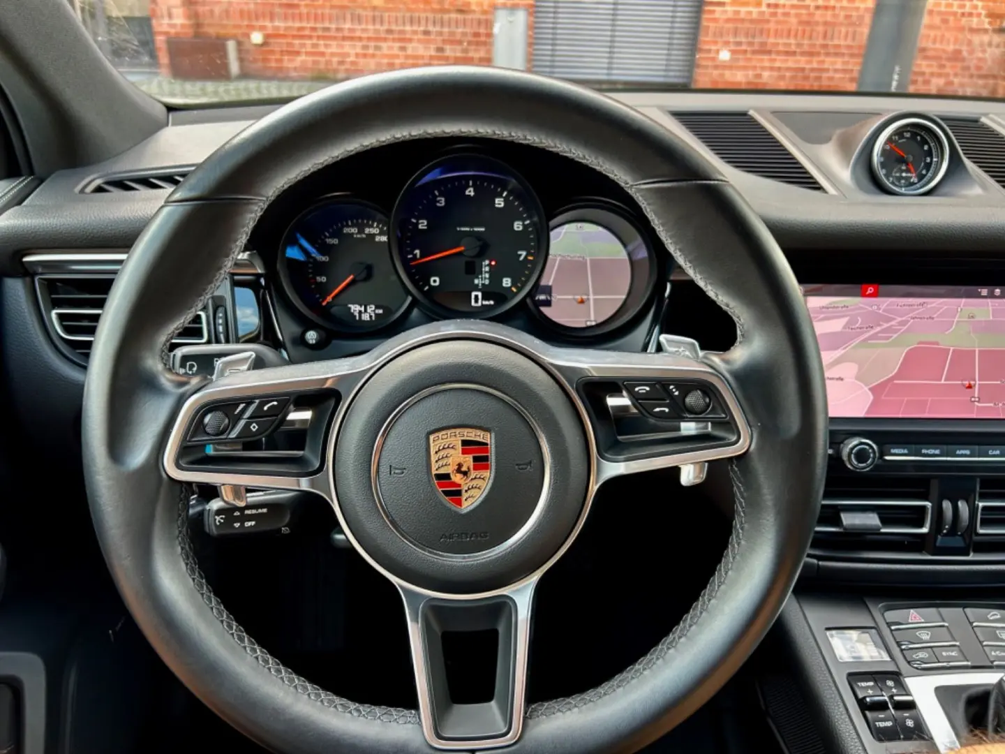 Macan LED Navi Kamera PDC Spur.Temp.BOSE R21