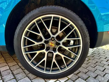 Macan LED Navi Kamera PDC Spur.Temp.BOSE R21