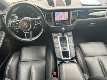 Macan MEMORY AHK 20  BI-XENON LEDER