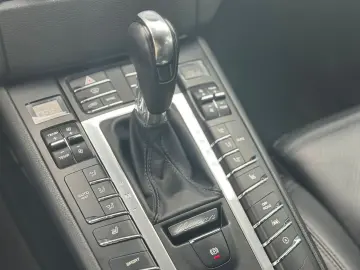 Macan MEMORY AHK 20  BI-XENON LEDER