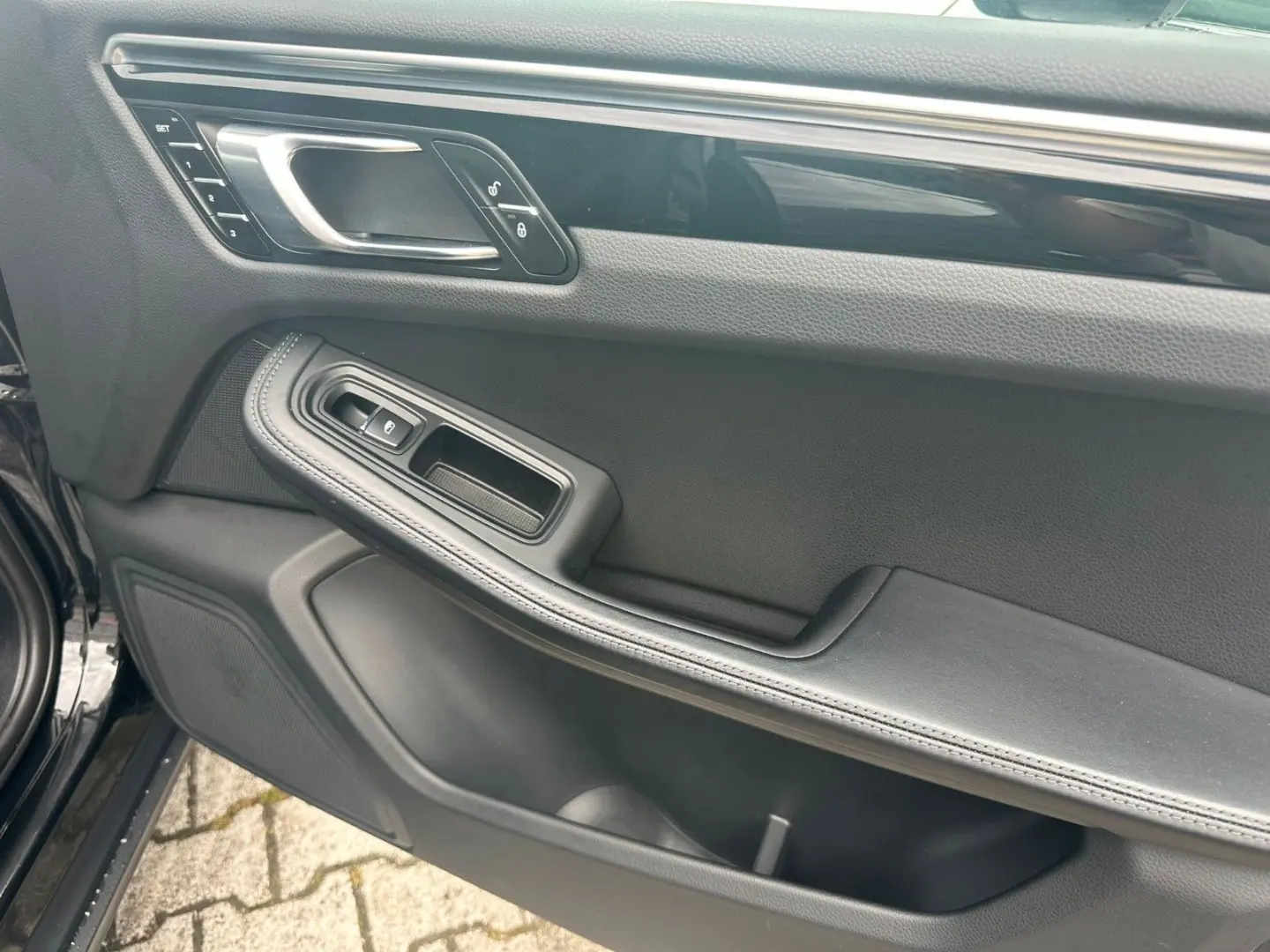 Macan MEMORY AHK 20  BI-XENON LEDER