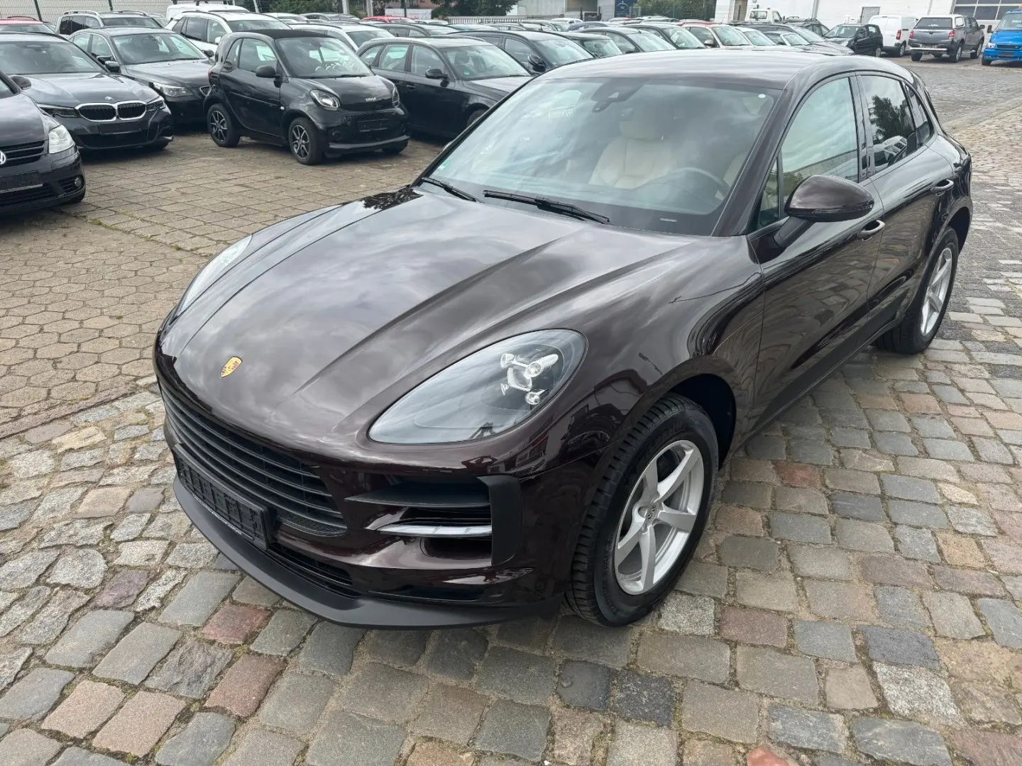 Macan  Neues Modell Facelift  DE  LED  Carplay