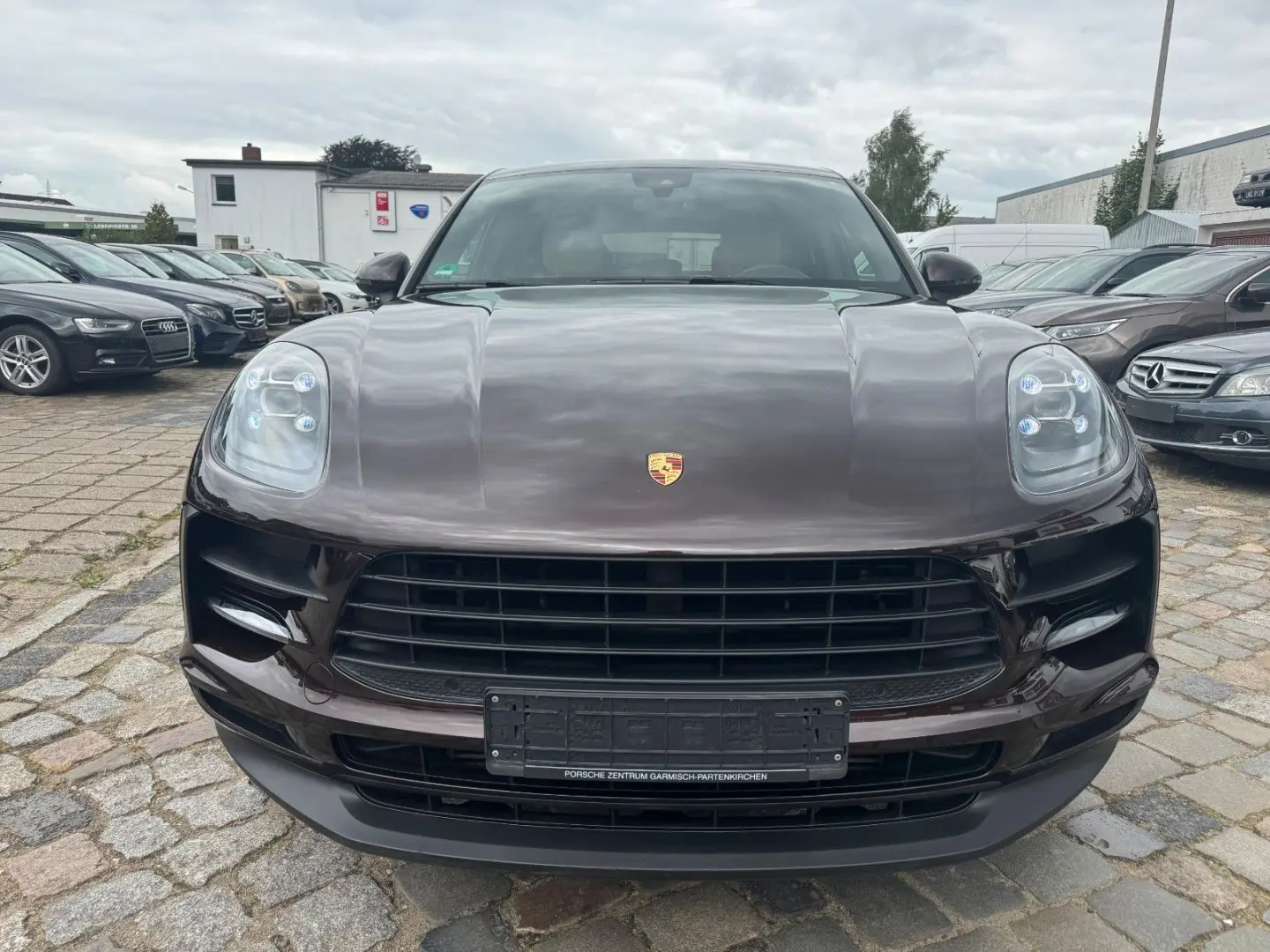 Macan  Neues Modell Facelift  DE  LED  Carplay