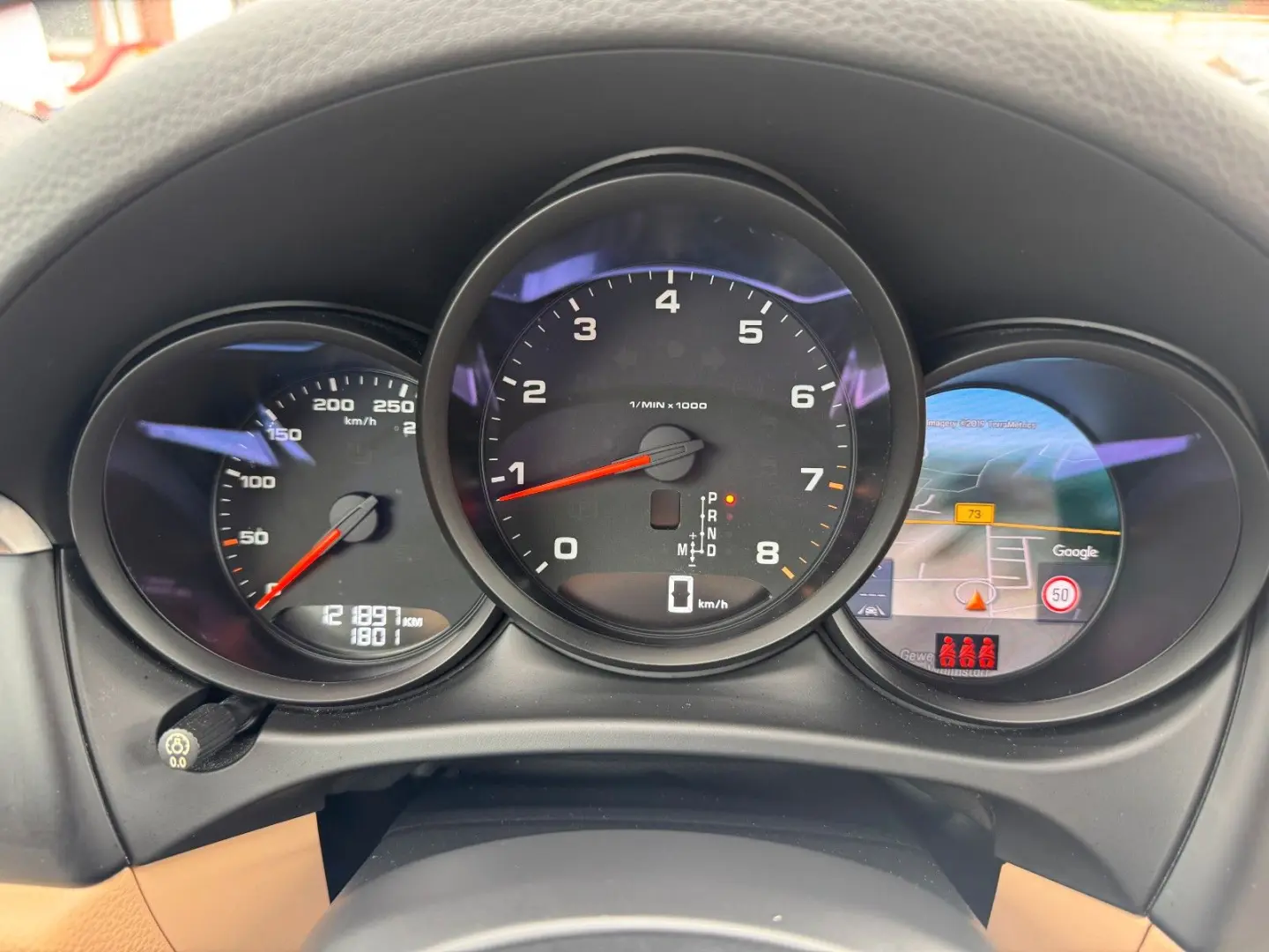 Macan  Neues Modell Facelift  DE  LED  Carplay