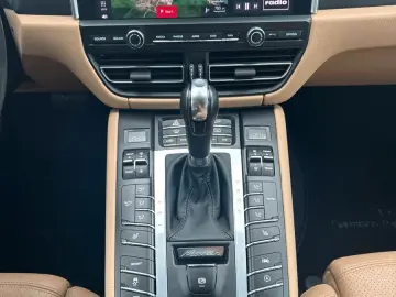 Macan  Neues Modell Facelift  DE  LED  Carplay