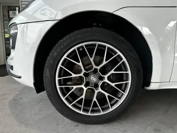 Macan  PANO RÜCKFAHRKAMERA BI-XENON CARPLAY