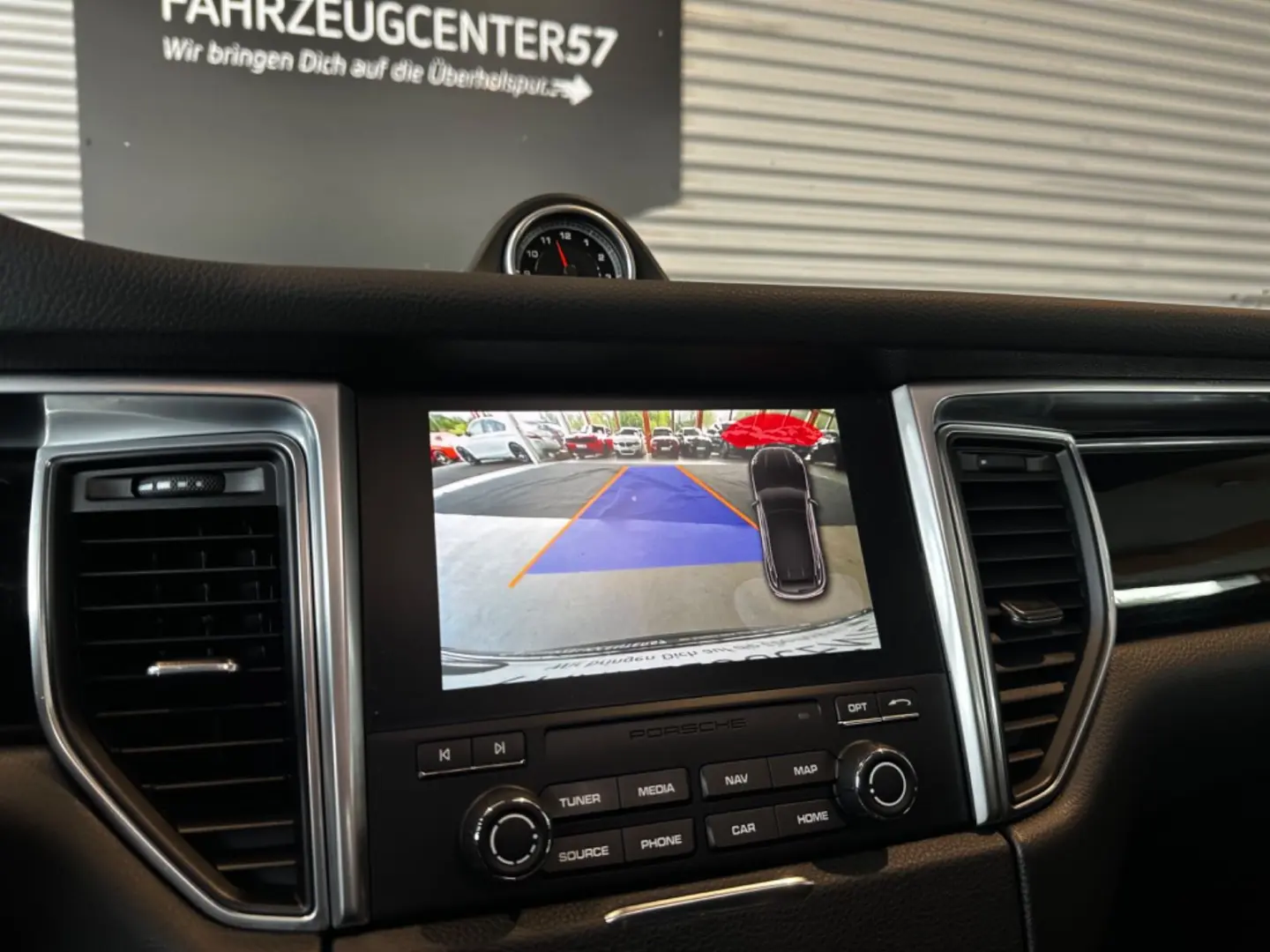 Macan  PANO RÜCKFAHRKAMERA BI-XENON CARPLAY