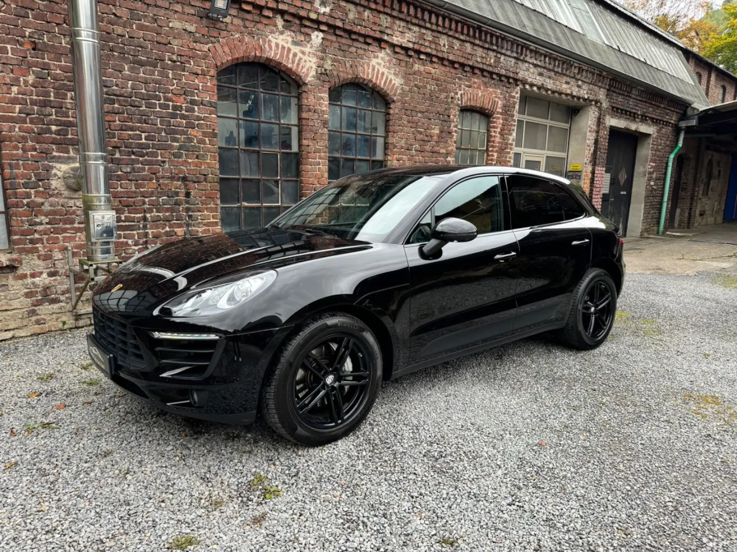 Macan S