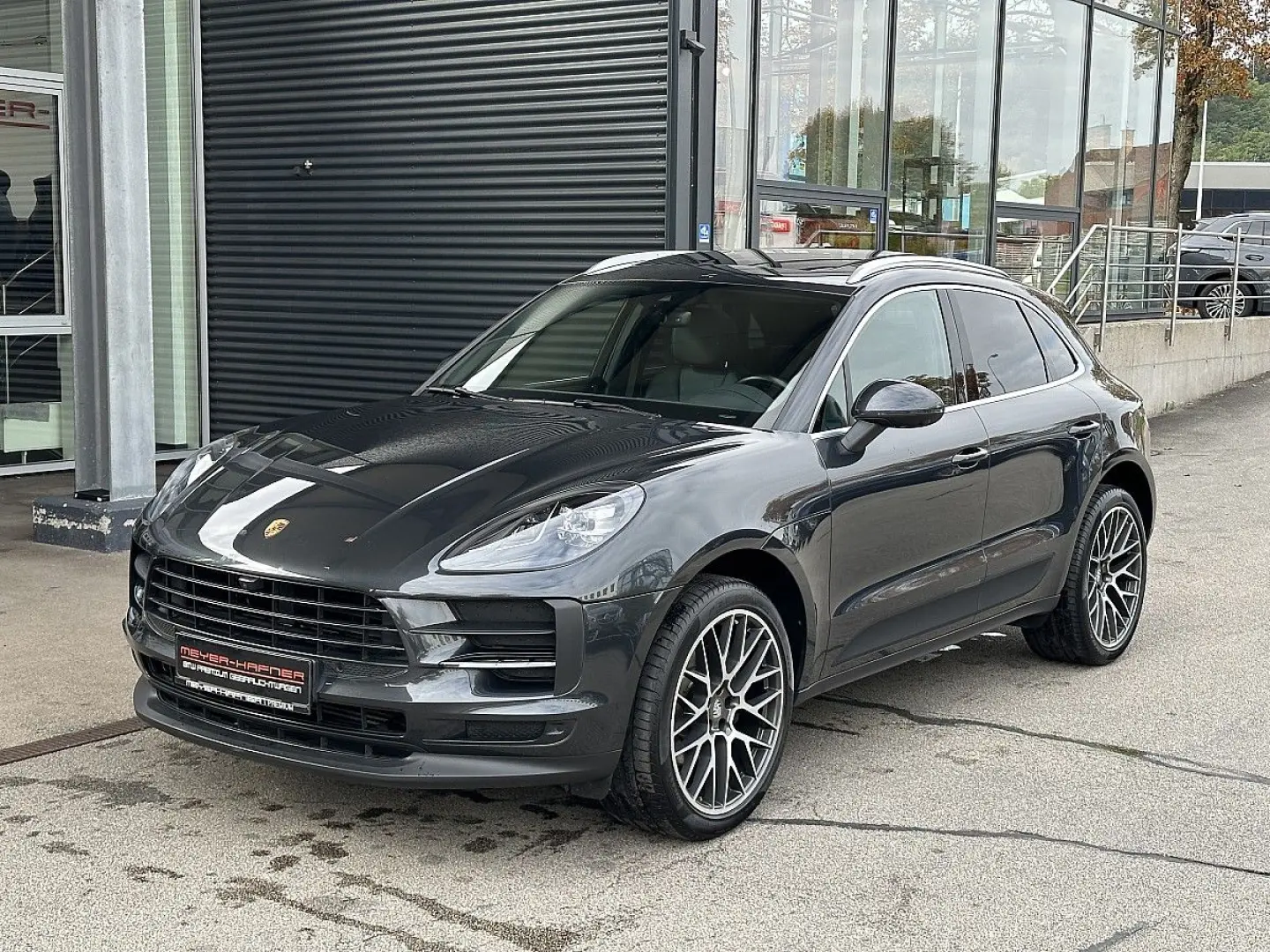 Macan   AHK   Pano   BOSE   STHZ   21