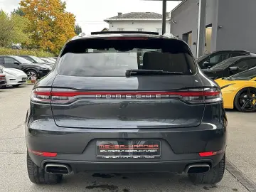 Macan   AHK   Pano   BOSE   STHZ   21