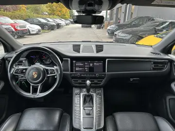 Macan   AHK   Pano   BOSE   STHZ   21