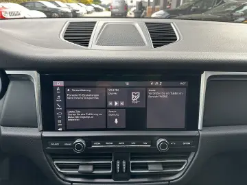 Macan   AHK   Pano   BOSE   STHZ   21