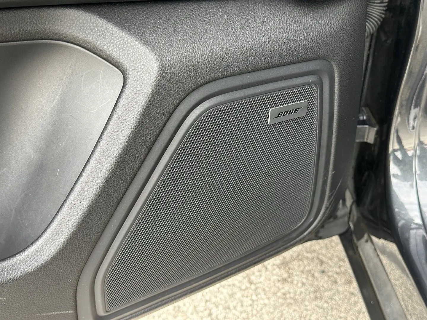 Macan   AHK   Pano   BOSE   STHZ   21