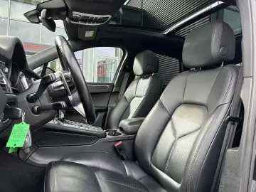 Macan   AHK   Pano   BOSE   STHZ   21