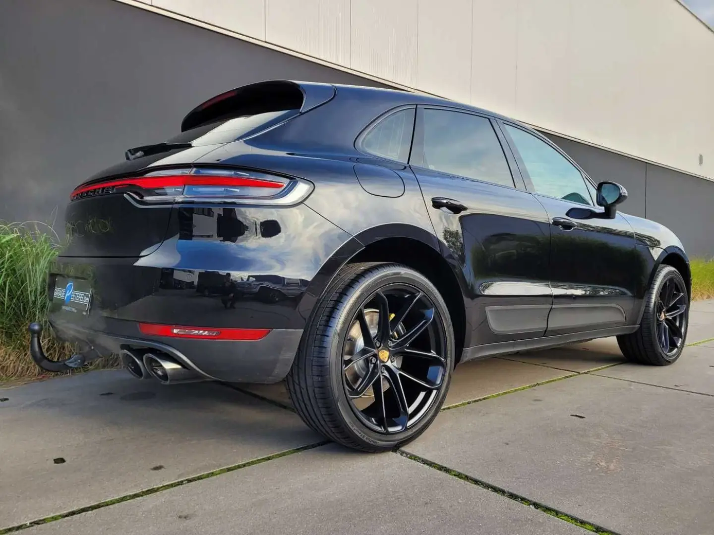 Macan PDK FACELIFT PANO DAK CAMERA  TREKHAAK BOS